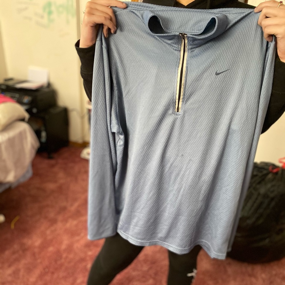 Men’s Nike jogging sweatshirt